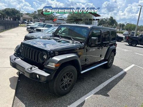 Used 2026 Jeep Wrangler Unlimited Sport AWD/4WD image 1