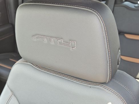 Used 2025 GMC Sierra 1500 AT4 AWD/4WD image 15