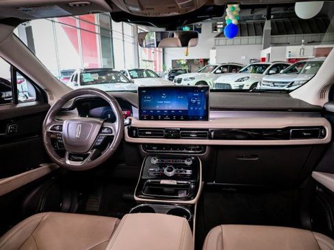 Used 2021 Lincoln Nautilus FWD w/ Equipment Group 101A image 31