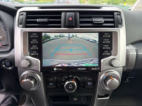 Used 2022 Toyota 4Runner SR5 Premium AWD/4WD image 23