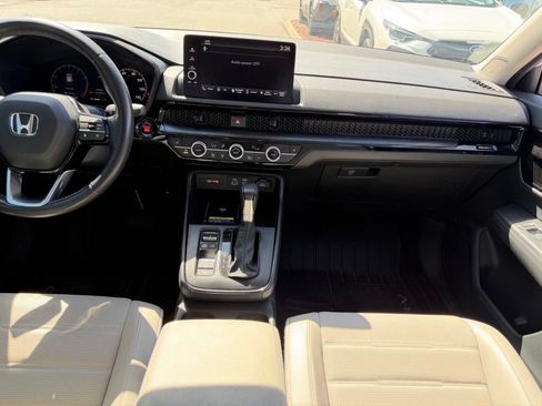 Used 2025 Honda CR-V EX-L image 21