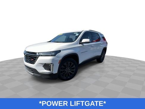 Used 2023 Chevrolet Traverse RS image 5