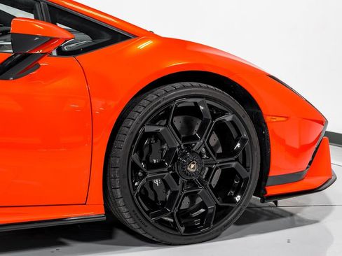 Used 2023 Lamborghini Huracan Tecnica RWD image 47
