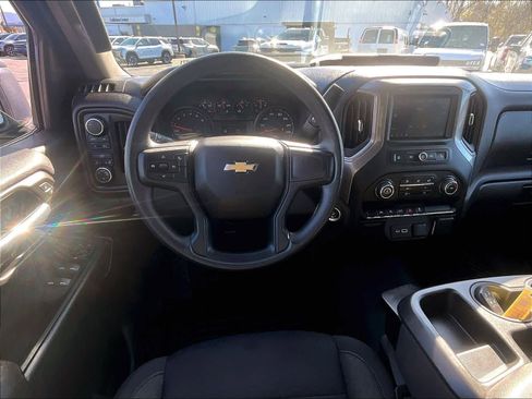 Used 2023 Chevrolet Silverado 1500 Custom image 16