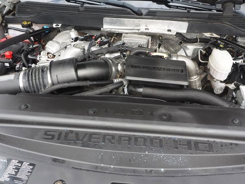 Used 2019 Chevrolet Silverado 2500 LT AWD/4WD image 11