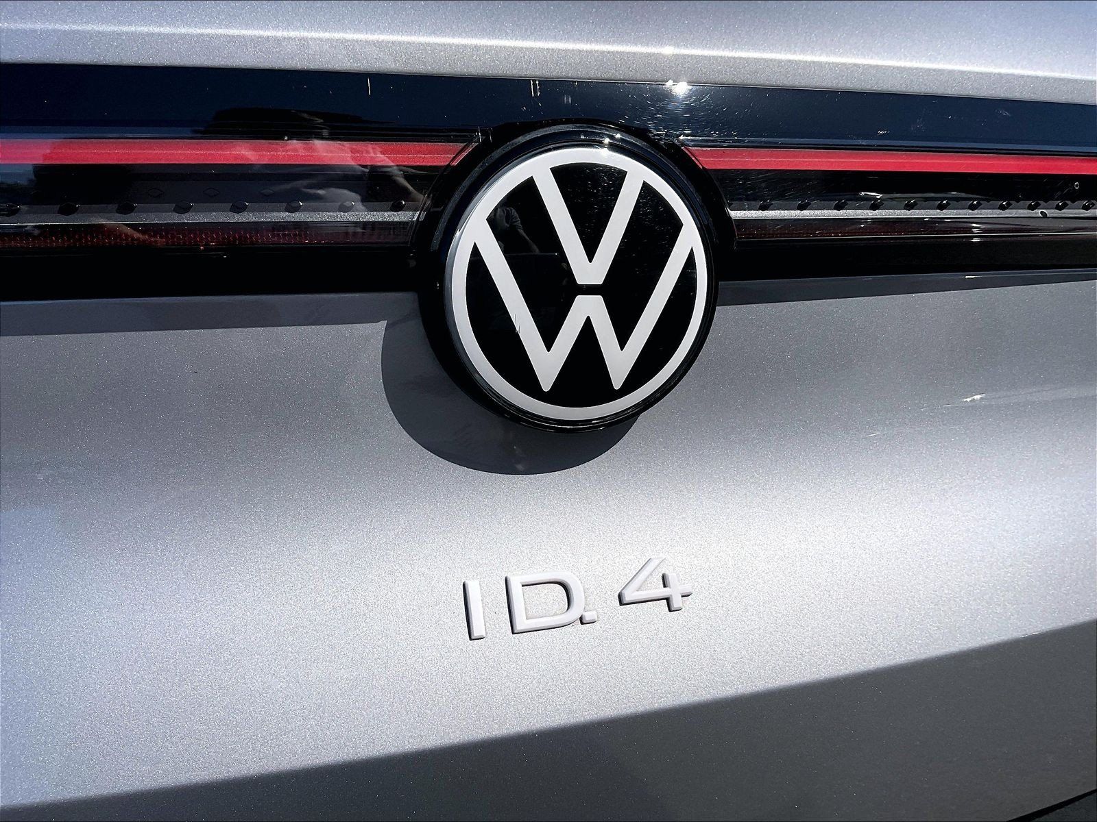 Certified 2023 Volkswagen ID.4 Pro S AWD/4WD image 30