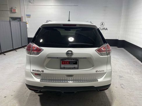 Used 2016 Nissan Rogue SV image 5