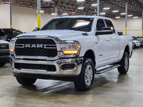 Used 2022 RAM 2500 Big Horn AWD/4WD image 4