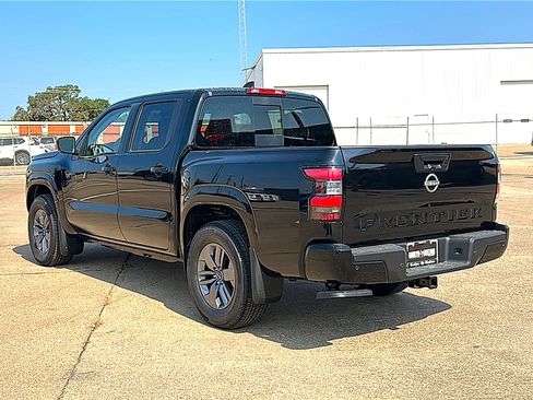 New 2026 Nissan Frontier SV w/ All-Weather Content Package RWD image 4