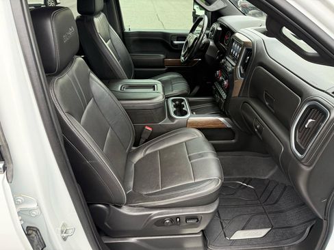Used 2021 Chevrolet Silverado 2500 High Country AWD/4WD image 19
