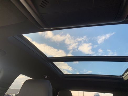 Used 2023 Chevrolet Blazer RS w/ Driver Confidence II Package image 24