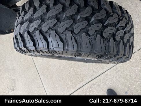 Used 2014 RAM 2500 Tradesman w/ Chrome Appearance Group image 80