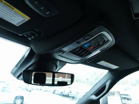 Used 2025 RAM 2500 Laramie image 18