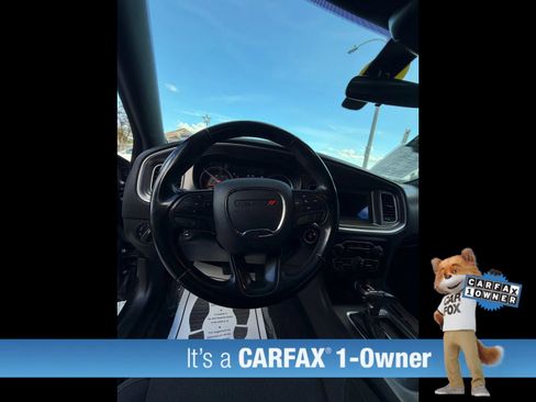 Used 2019 Dodge Charger SXT image 23