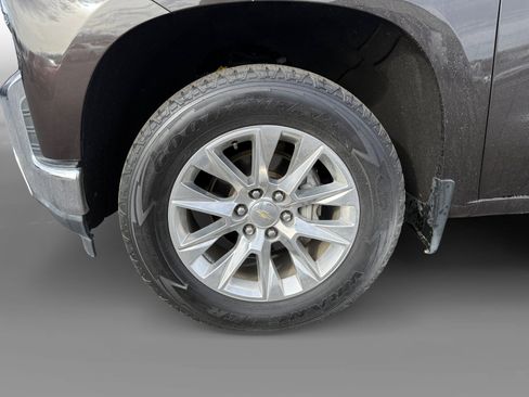 Used 2021 Chevrolet Silverado 1500 LTZ image 9