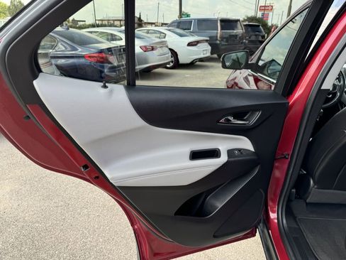 Used 2019 Chevrolet Equinox Premier image 20