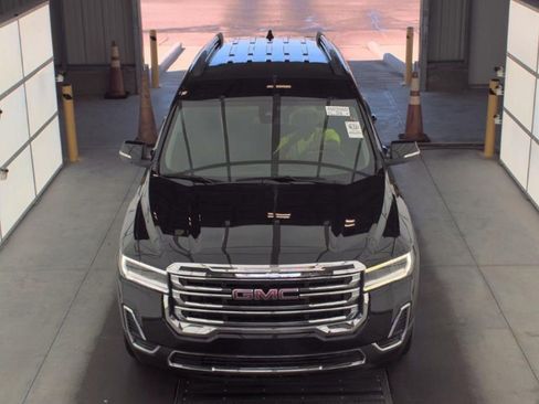 Used 2023 GMC Acadia SLE w/ Driver Convenience Package image 2