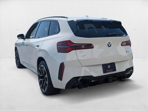 Used 2025 BMW X3 M50 w/ Premium Package image 8