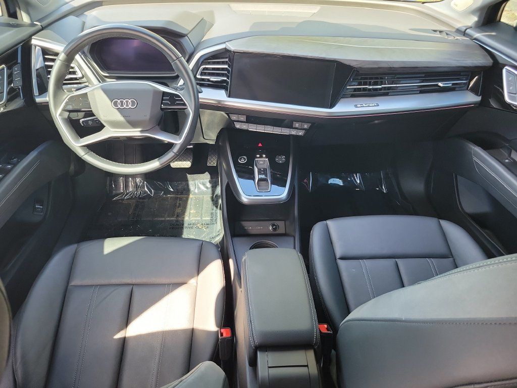 Used 2023 Audi Q4 e-tron Premium Plus w/ Premium Plus RWD image 16