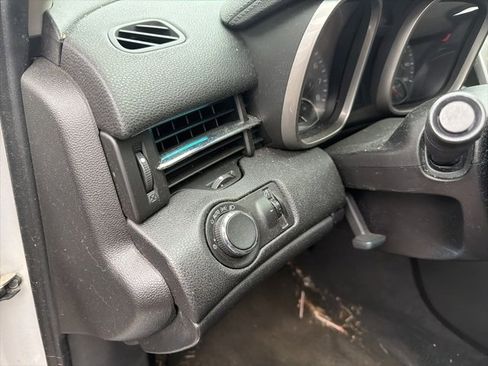 Used 2016 Chevrolet Malibu LT image 11