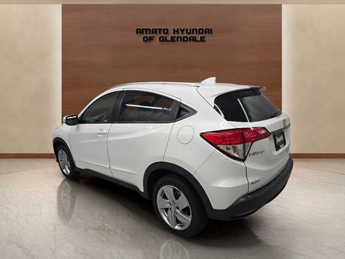 Used 2019 Honda HR-V EX image 4