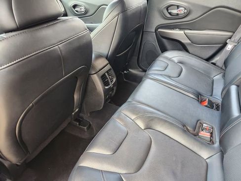 Certified 2022 Jeep Cherokee Latitude Lux AWD/4WD image 28