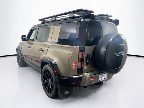 Used 2021 Land Rover Defender 110 X image 7
