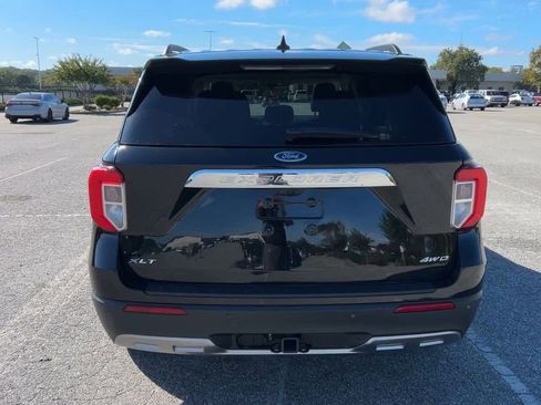Used 2022 Ford Explorer XLT w/ Equipment Group 202A image 47