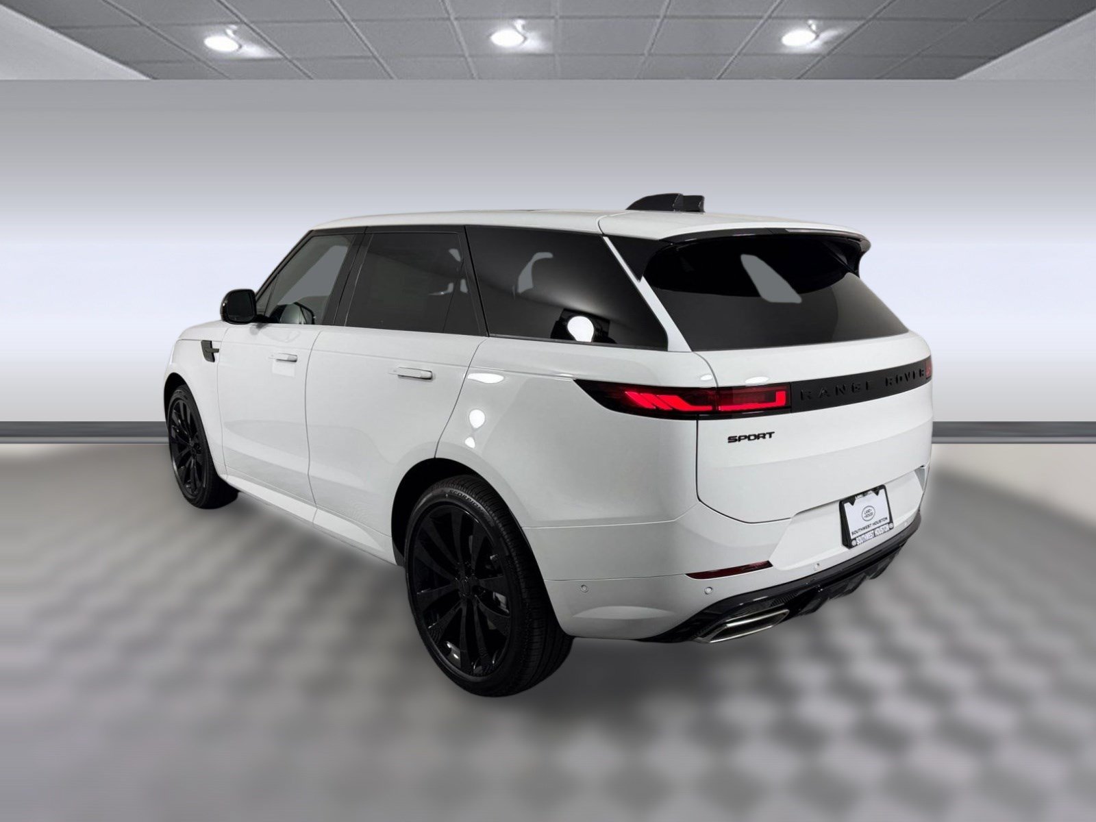 New 2026 Land Rover Range Rover Sport Dynamic SE AWD/4WD image 3