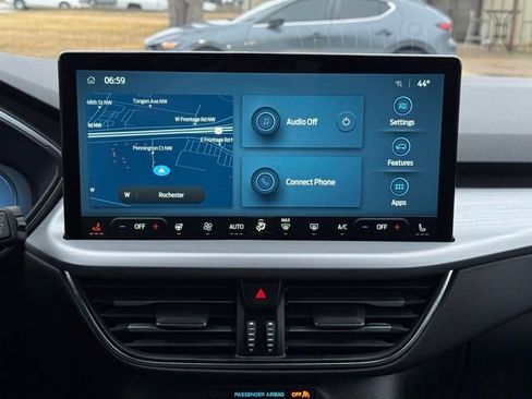 Certified 2025 Ford Escape Platinum image 3