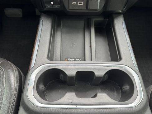 Used 2020 GMC Sierra 3500 Denali w/ Denali Ultimate Package AWD/4WD image 29