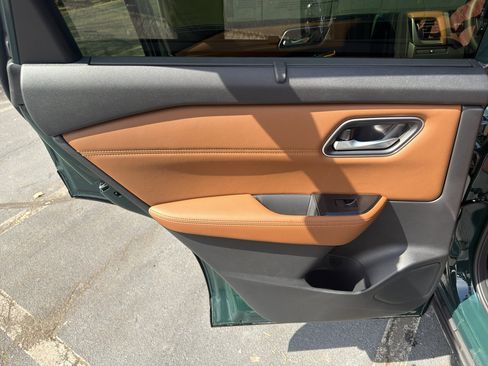 New 2026 Nissan Rogue Platinum image 31