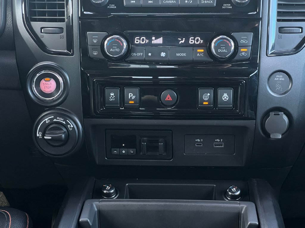 Used 2024 Nissan Titan PRO-4X w/ Pro-4x Convenience Package AWD/4WD image 8