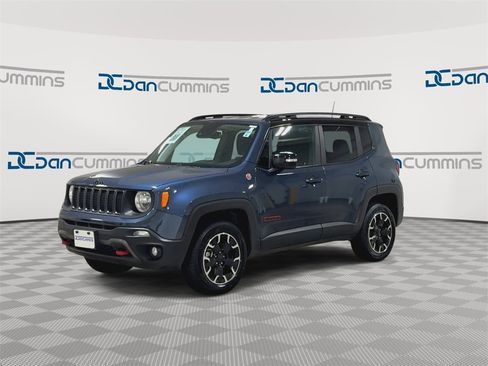 Used 2023 Jeep Renegade Trailhawk image 5