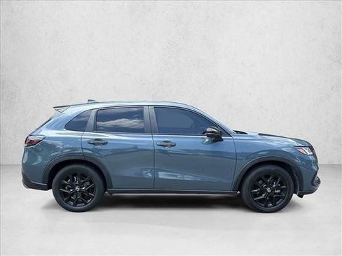 Used 2024 Honda HR-V Sport image 3