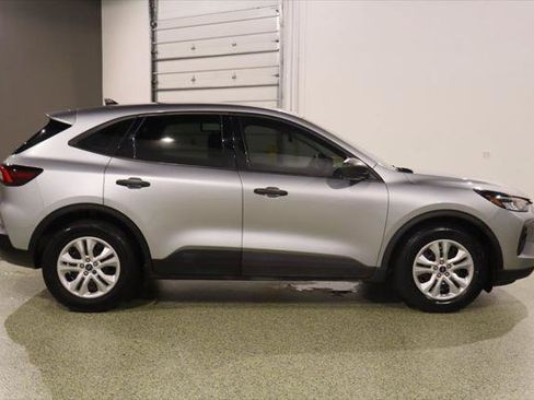 Used 2023 Ford Escape FWD image 11