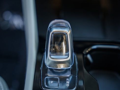 New 2026 Volvo XC40 B5 Ultra w/ Protection Package Premier image 27