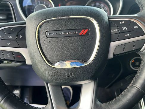 Used 2015 Dodge Challenger SXT Plus RWD image 21