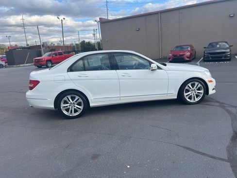 Used 2013 Mercedes-Benz C 300 4MATIC Sedan image 5