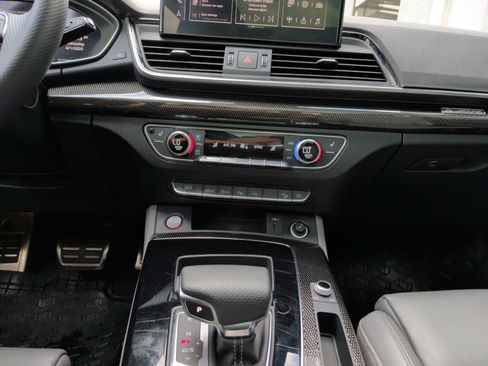 Certified 2024 Audi SQ5 Prestige w/ Prestige Package AWD/4WD image 29