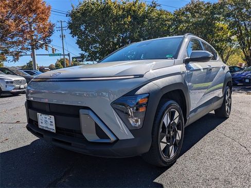 Used 2024 Hyundai Kona SEL image 8