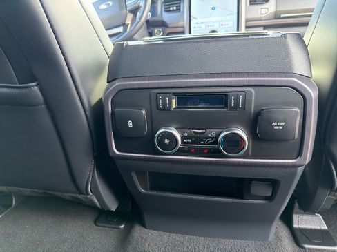 Certified 2024 Ford Expedition Max Platinum AWD/4WD image 15