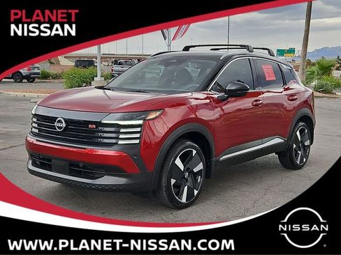 Used 2025 Nissan Kicks SR image 1