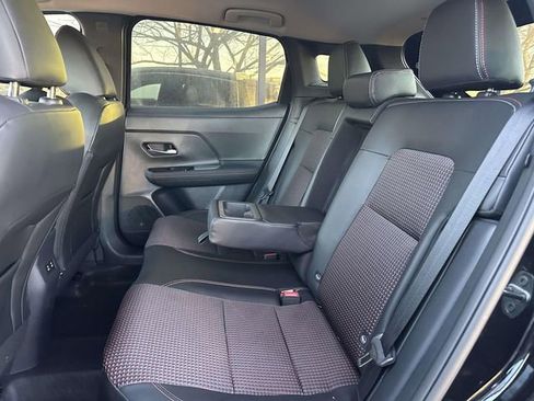 Certified 2025 Nissan Kicks SR image 14