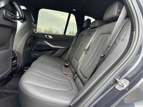 Used 2019 BMW X5 xDrive40i w/ Convenience Package image 29