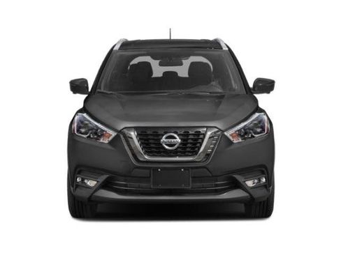 Used 2018 Nissan Kicks SR w/ Premium Package FWD image 7
