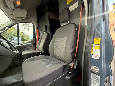 Used 2020 Ford Transit 250 148 High Roof Extended RWD image 15