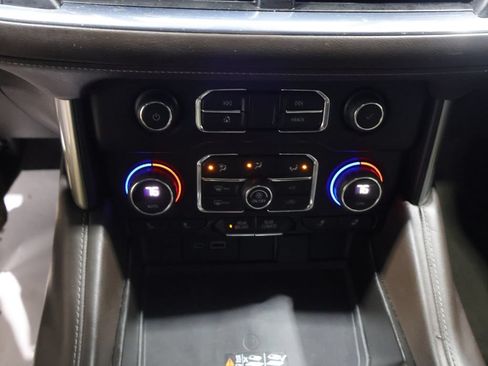 Used 2021 Chevrolet Tahoe LT AWD/4WD image 28