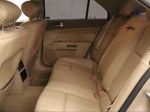 Used 2006 Cadillac STS V6 w/ Preferred Equipment Group image 15