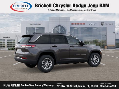 New 2025 Jeep Grand Cherokee Laredo X image 4